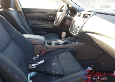 2018 Nissan Altima 2.5 S z USA, uszkodzony, nr VIN 1N4AL3AP3JC129400